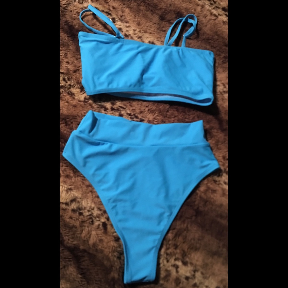 Swimsuit 2-Piece Bright Aqua Blue Roomy Size S NWT